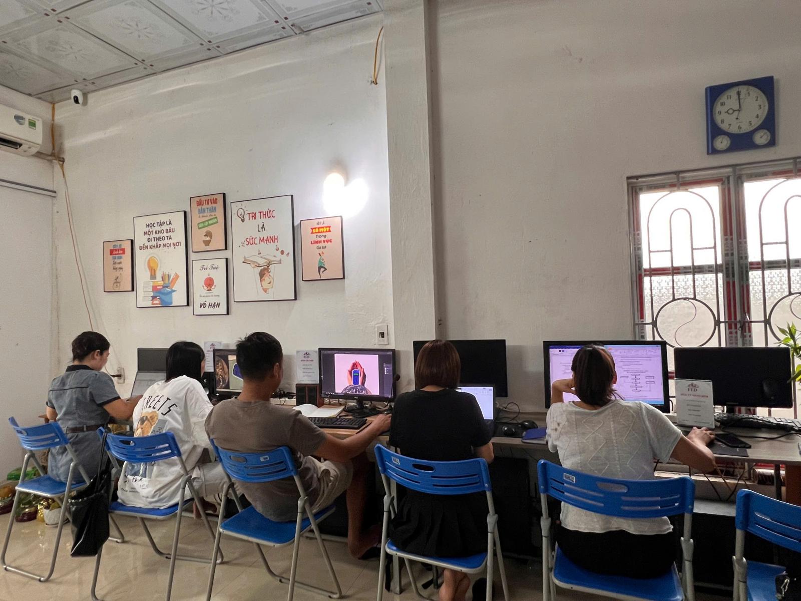 Khóa học dựng phim Premiere tại An Lão - Hải Phòng