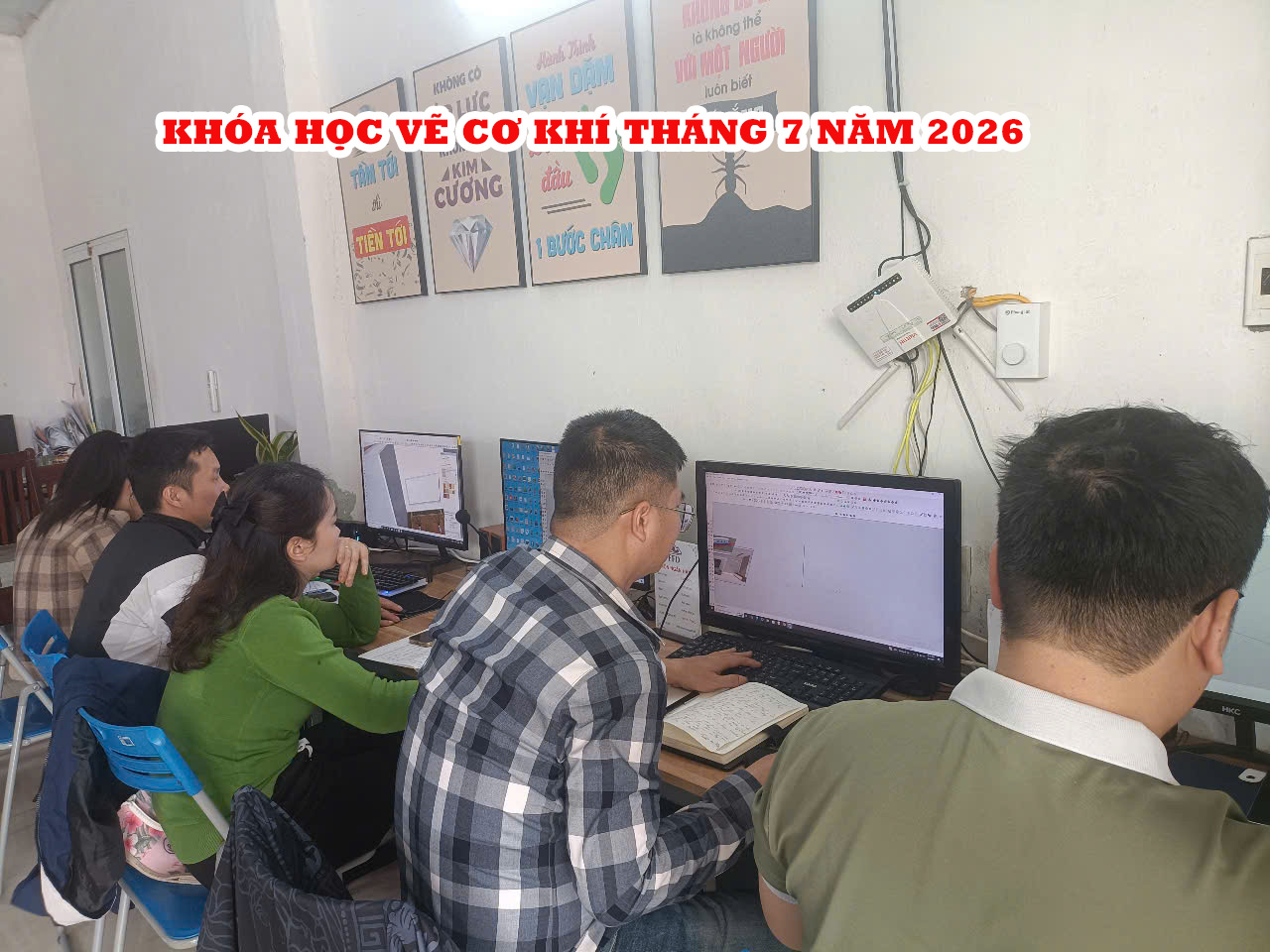 Lớp học vẽ cơ khí