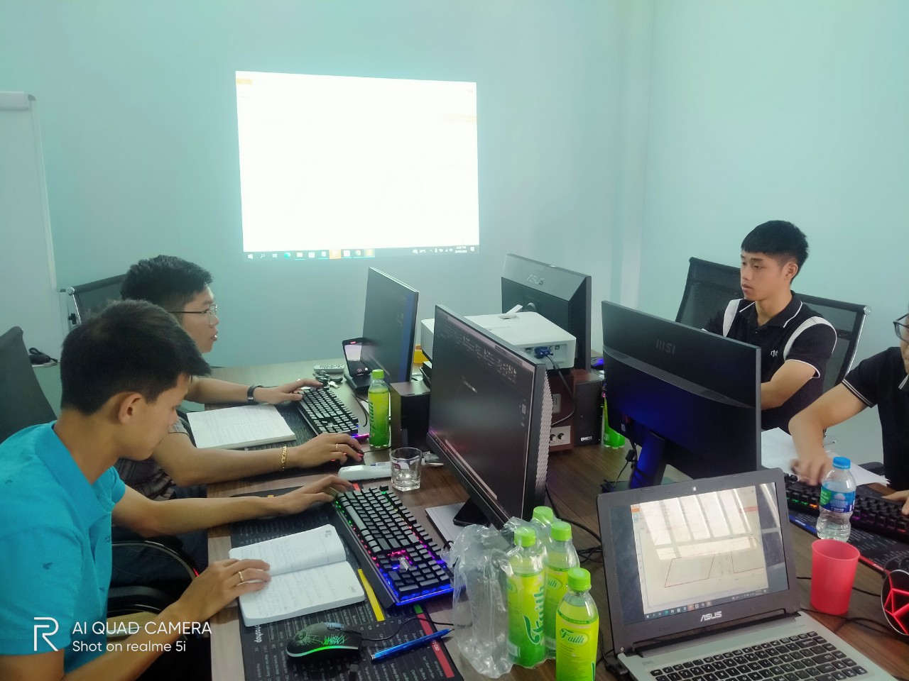 Khóa tin học văn phòng tốt nhất tại trung tâm FFD.