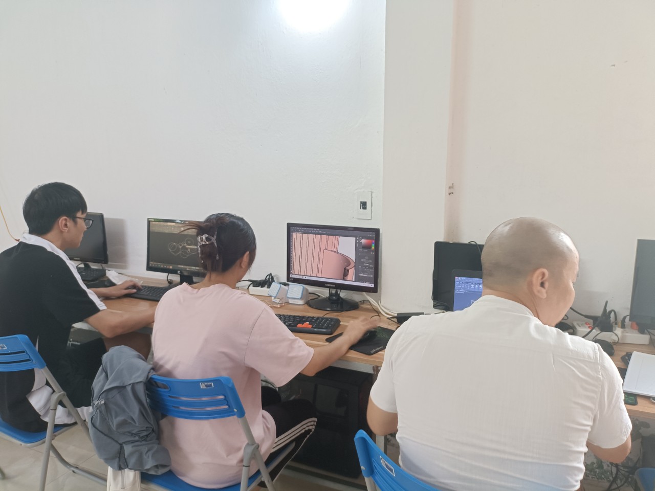 Khóa học thiết kế đồ họa uy tín tại Quảng Ninh