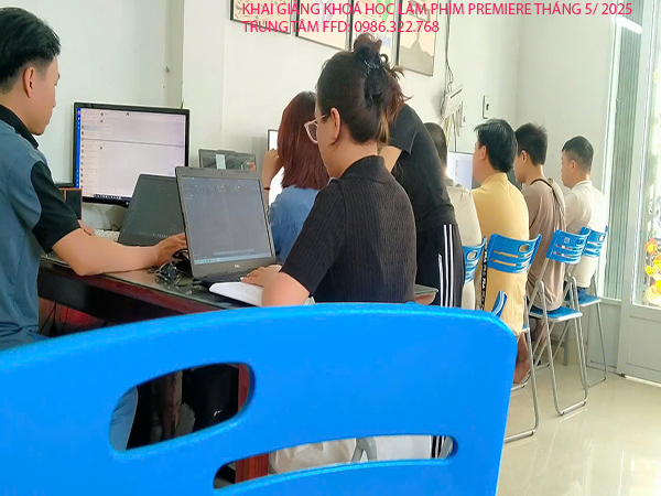  Khai giảng khoá học làm phim Premiere tháng 5 năm 2025