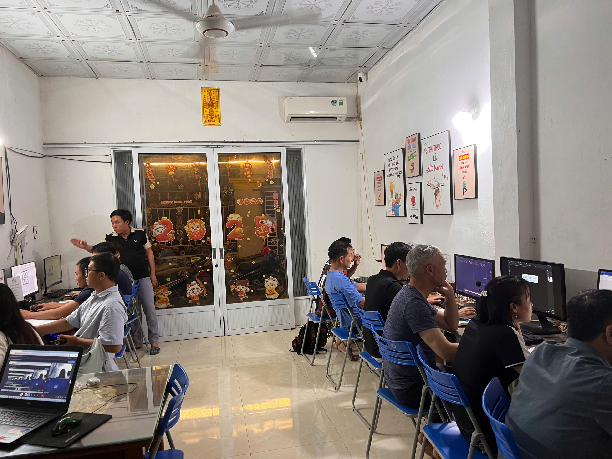 Khóa học quản trị website tại An Hưng - Hải Phòng
